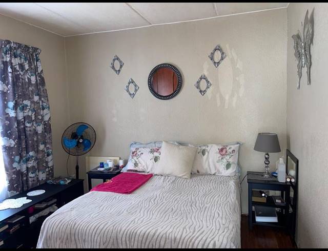 2 BEDROOM PROPERTY TO RENT IN VANDERBIJLPARK SE 2